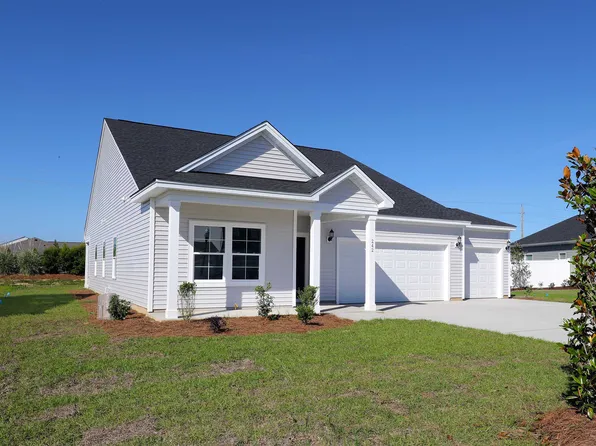 242 NW Mayflower Dr., Calabash, NC 28467