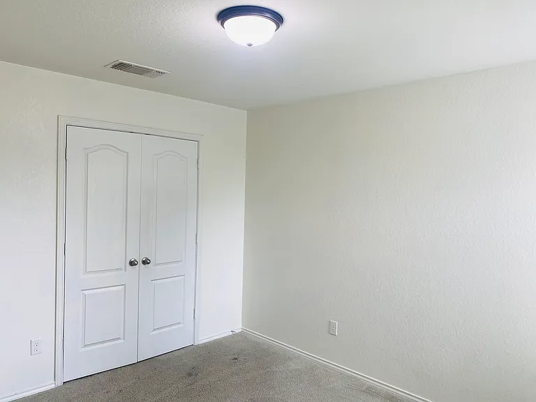 2036 Brandywine Dr — Photo 14