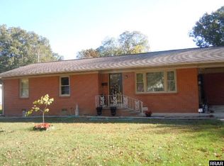 223 Cleveland St, Martin, TN 38237