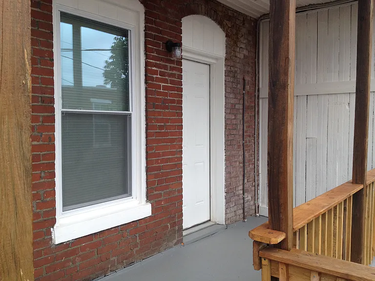 21 S 19th St — Photo 11