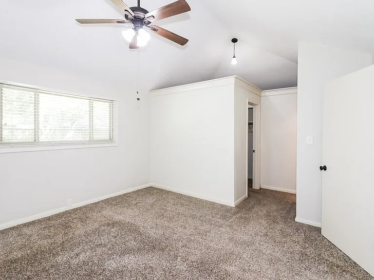 10810 Gusty Winds Ct — Photo 10