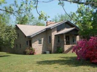 915 Lakeview Rd, Byron, GA 31008