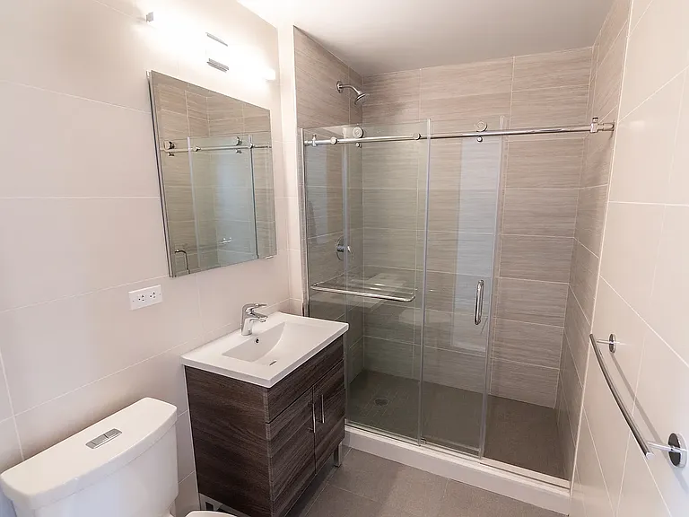 235 W 48th St #44C — Photo 8