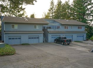 1455 Seacrest Ln, Brookings, OR 97415
