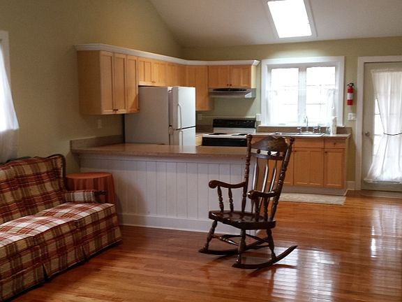 Living Room / Kitchen