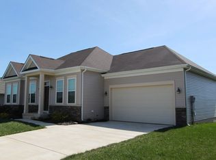70 Seaton Ln, Charles Town, WV 25414