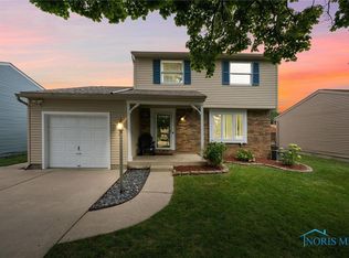 5488 Brook Point Rd, Toledo, OH 43611