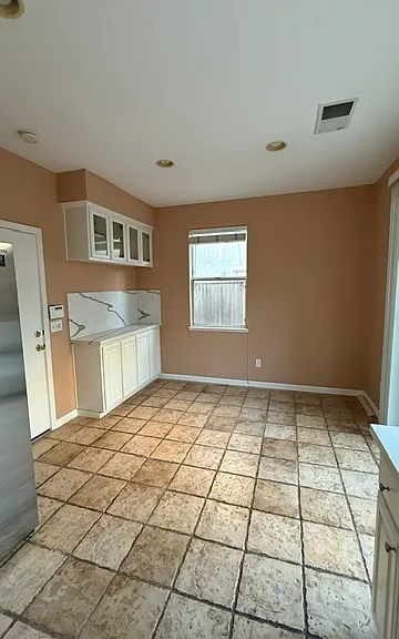 952 Furlong Dr — Photo 5