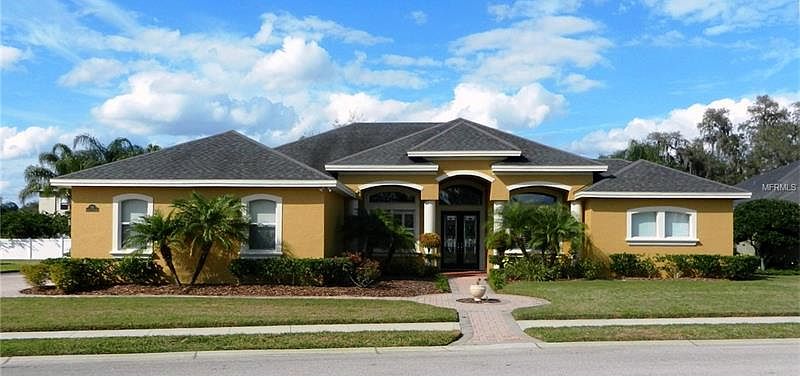 1st image of 138 Shannon Oaks Dr