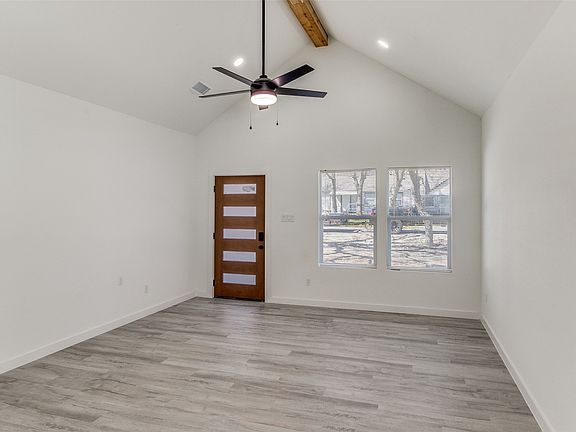 5th image of 3108 Delafield Ln