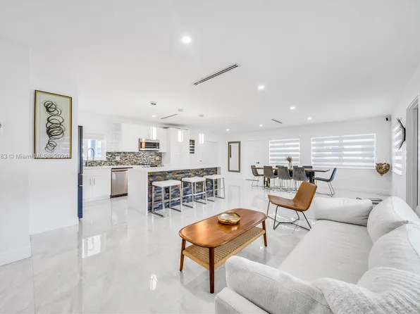 730 NE 165th St, North Miami Beach, FL 33162