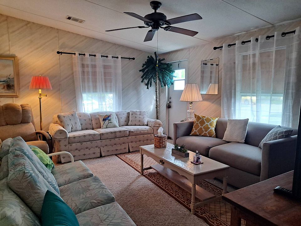 1st image of 17100 Tamiami Trl #38