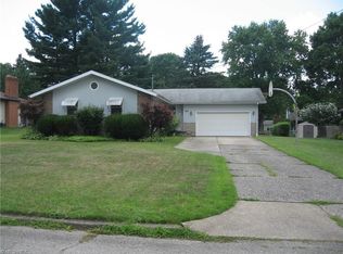 6270 Apache Ln, Poland, OH