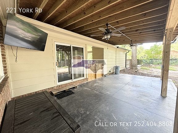 5th image of 221 York Rd