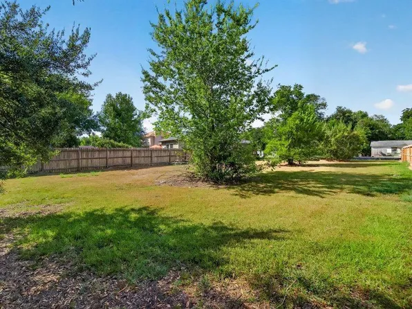 5122 Wilmington St, Houston, TX 77033