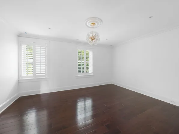 3061 Scenic Place image 22 of 40