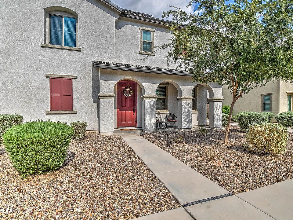 1st image of 1638 S 82ND Way S