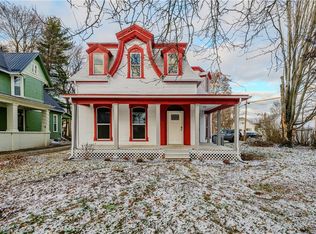 233 Ray Ave NW, New Philadelphia, OH 44663