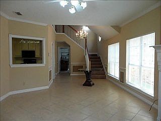 1st image of 329 Fairhavens Dr