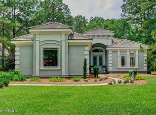 272 Red Fox Run Dr, Wallace, NC 28466