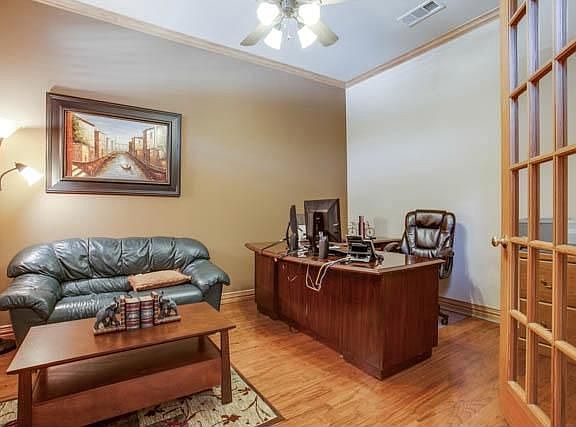 5th image of 8613 Orchard Hill Dr