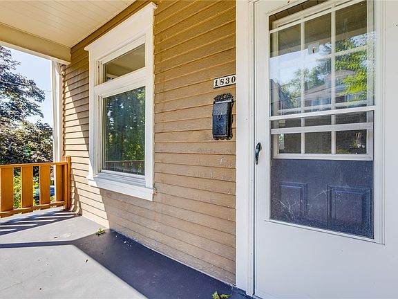 3rd image of 1830 Realty Ave