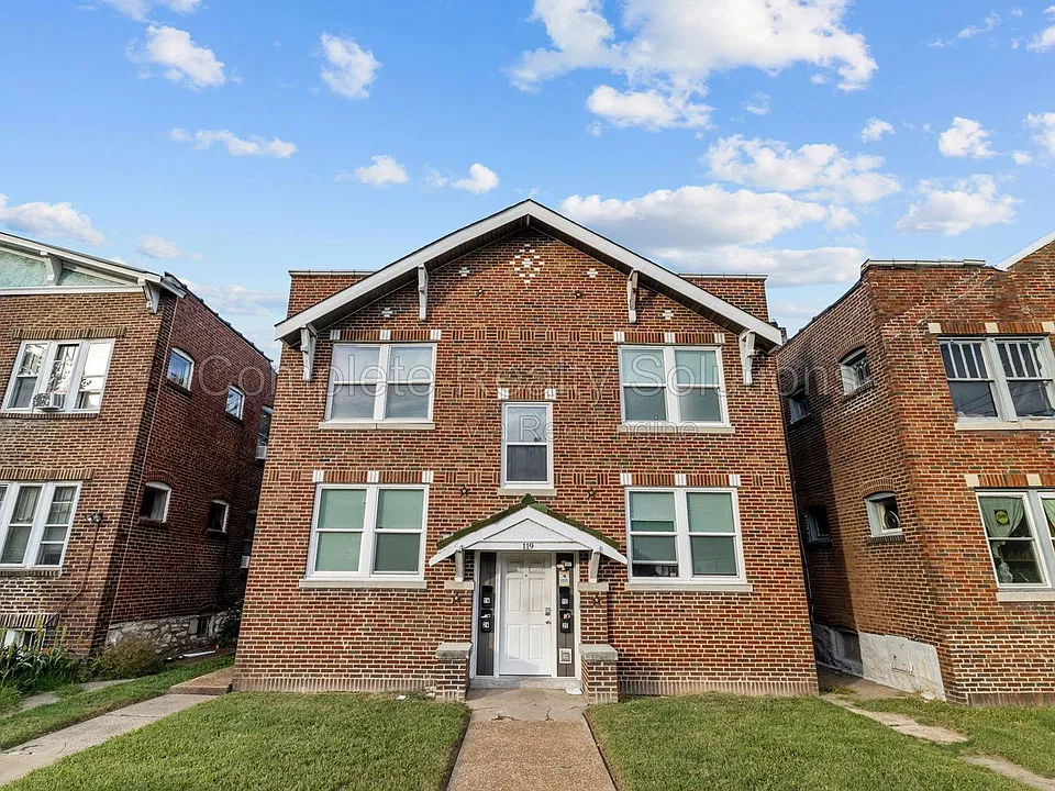 119 Eichelberger St #2W