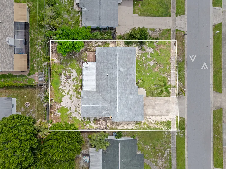 250 Carib Dr — Photo 20