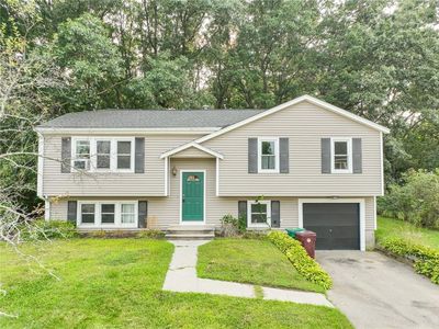 362 Beacon Ave, Woonsocket, RI, 02895