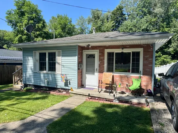 111 Beyer Ave, Punxsutawney, PA 15767
