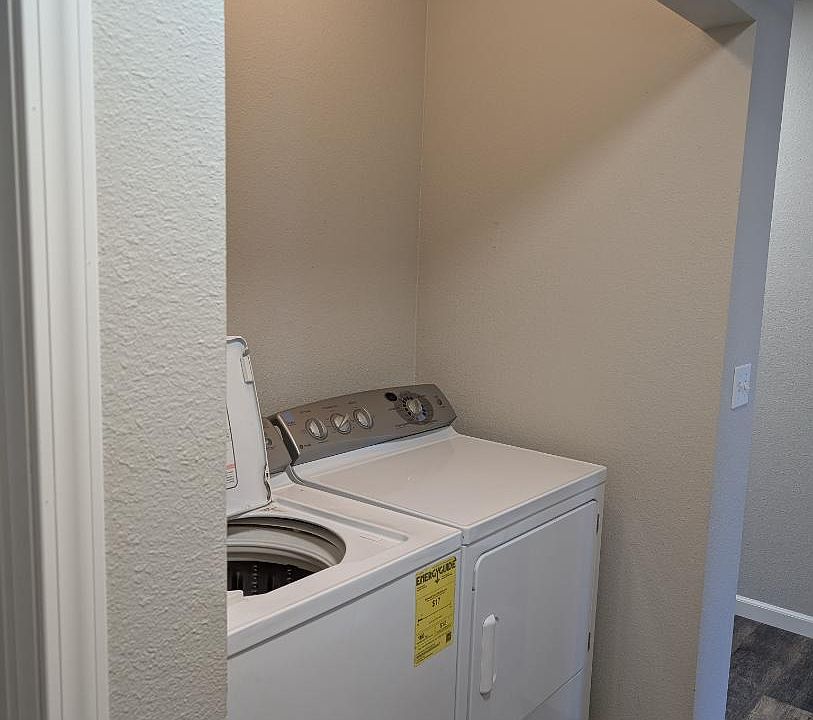Unit Photo