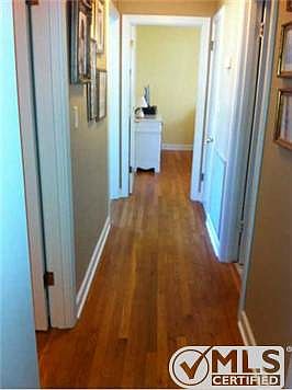 5th image of 2608 Western Hills Dr