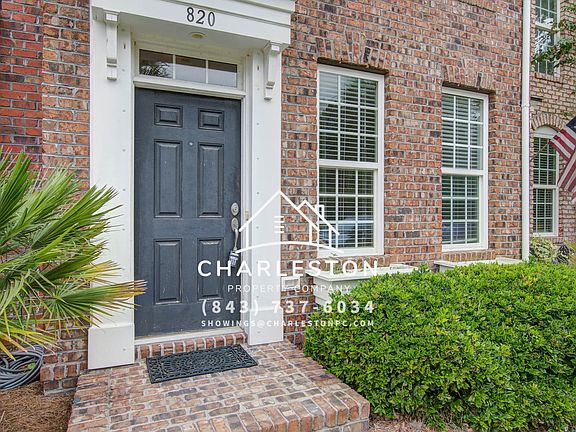 820 Rue (3) WM_10062022