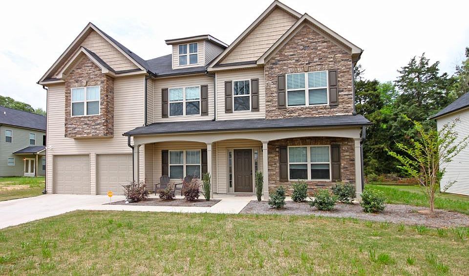 1st image of 326 Haywood Dr