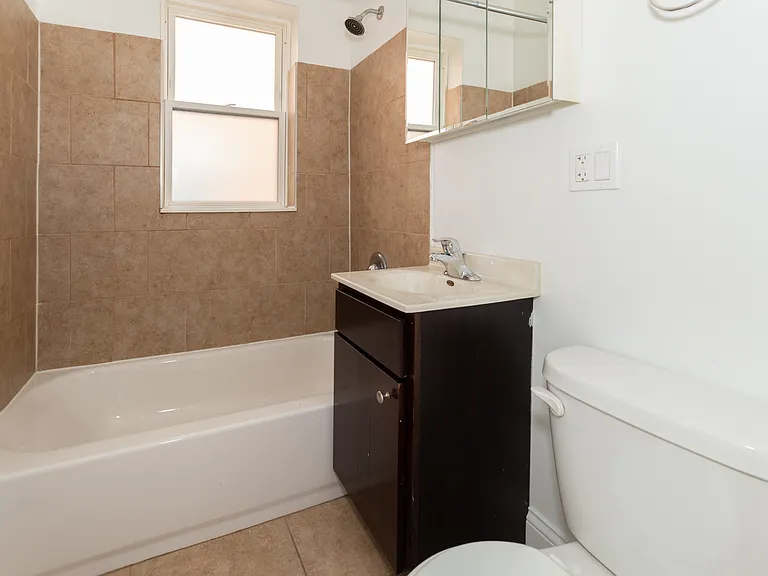 1331 W. Loyola — Photo 21