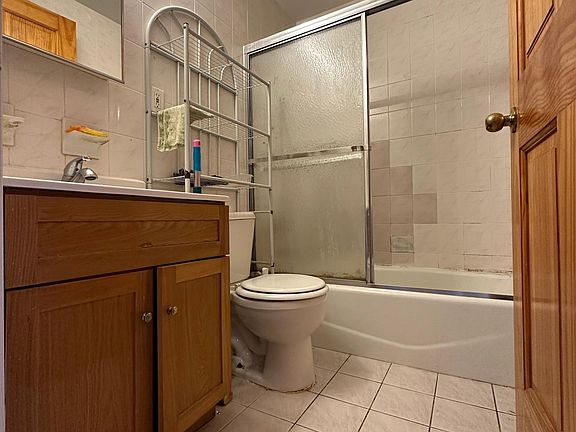 5th image of 13308 41st Ave #5F