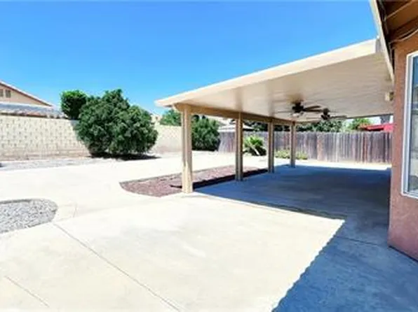 15060 Spring St, Fontana, CA 92335