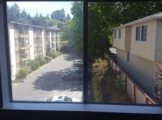 9412 1st Ave NE #2C, Seattle, WA 98115