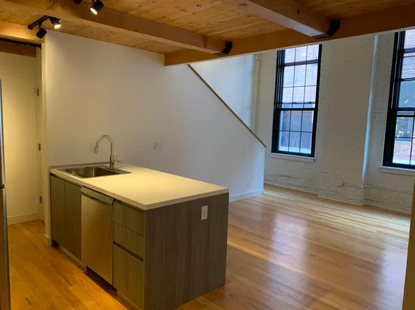 50 Sprague St Unit 105, Providence, RI 02907