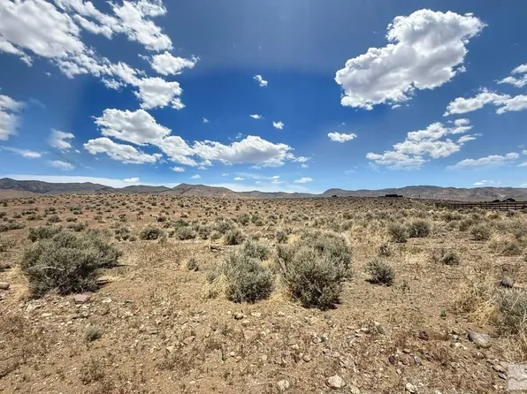 13125 Broken Arrow, Silver Springs, NV 89429