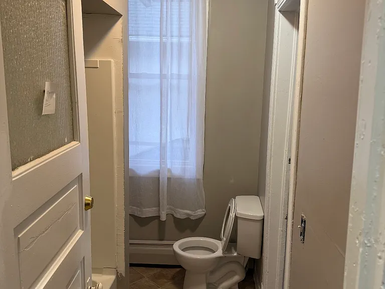 535 Monroe Ave #2-2B — Photo 9