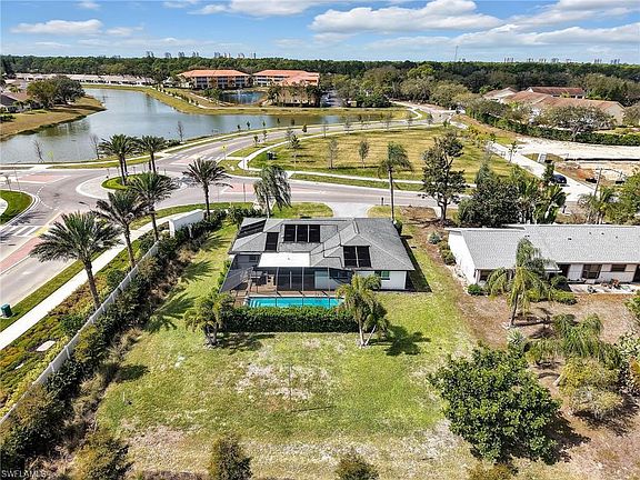 3rd image of 25093 Paradise RD