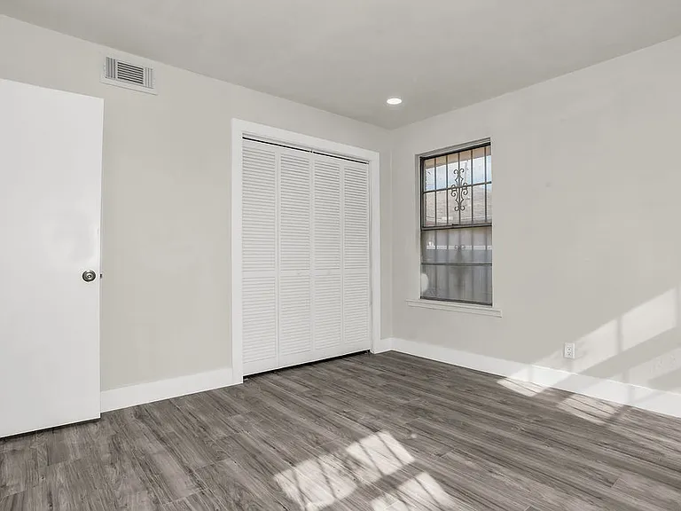 1246 Brookmere Dr — Photo 22