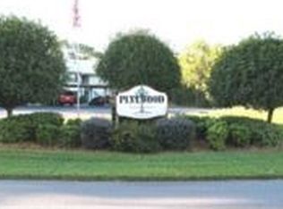 35 Beech St APT 15, Homosassa, FL 34446