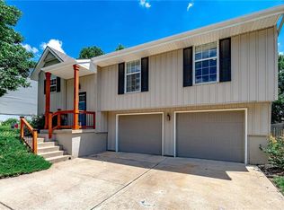 3317 Aztec Ct, Independence, MO 64057