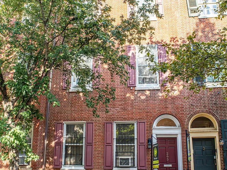 265 S 9th St #1R — Photo 14
