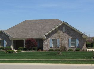 1950 N Regent Park Dr, Bellbrook, OH