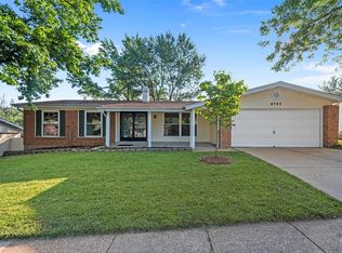 4765 Towne Centre Dr, Saint Louis, MO