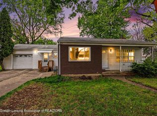 710 W State St, Saint Johns, MI 48879