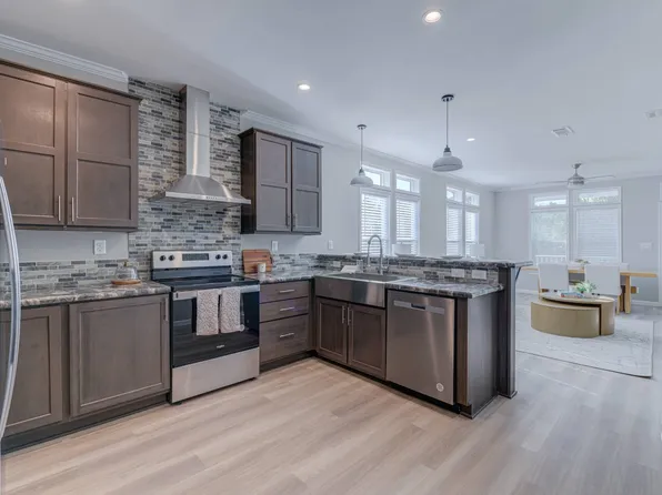 701 Aqui Esta Dr #109, Punta Gorda, FL 33950